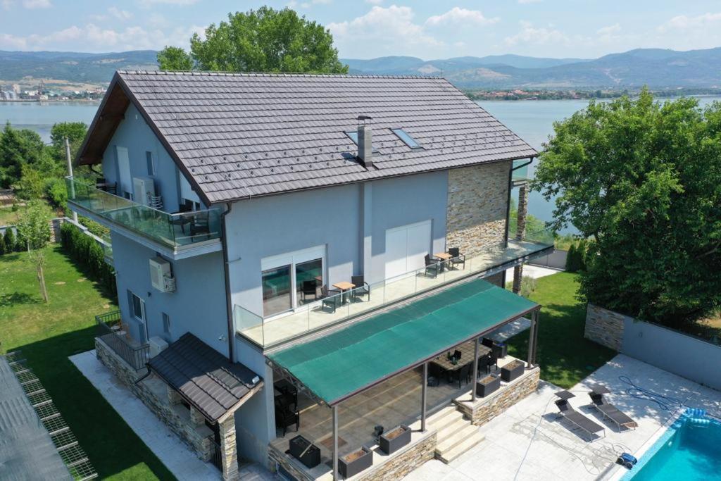 Plavi Resort Vinci Exteriér fotografie
